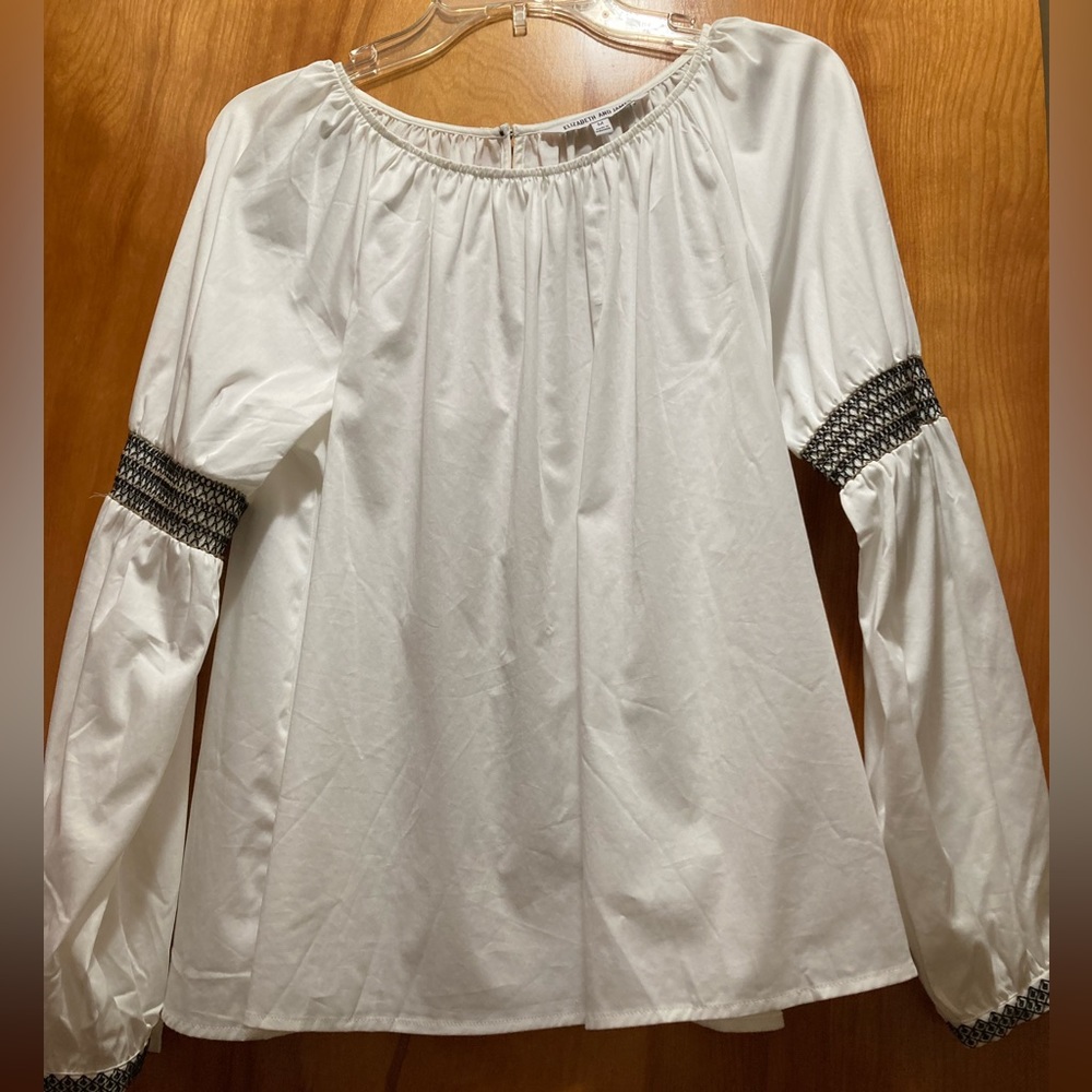 Elizabeth And James Top Size Medium